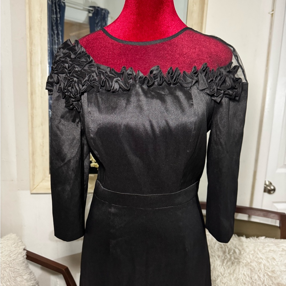 Kay Unger Black Long-Sleeve Off-Shoulder Ruffle Dress